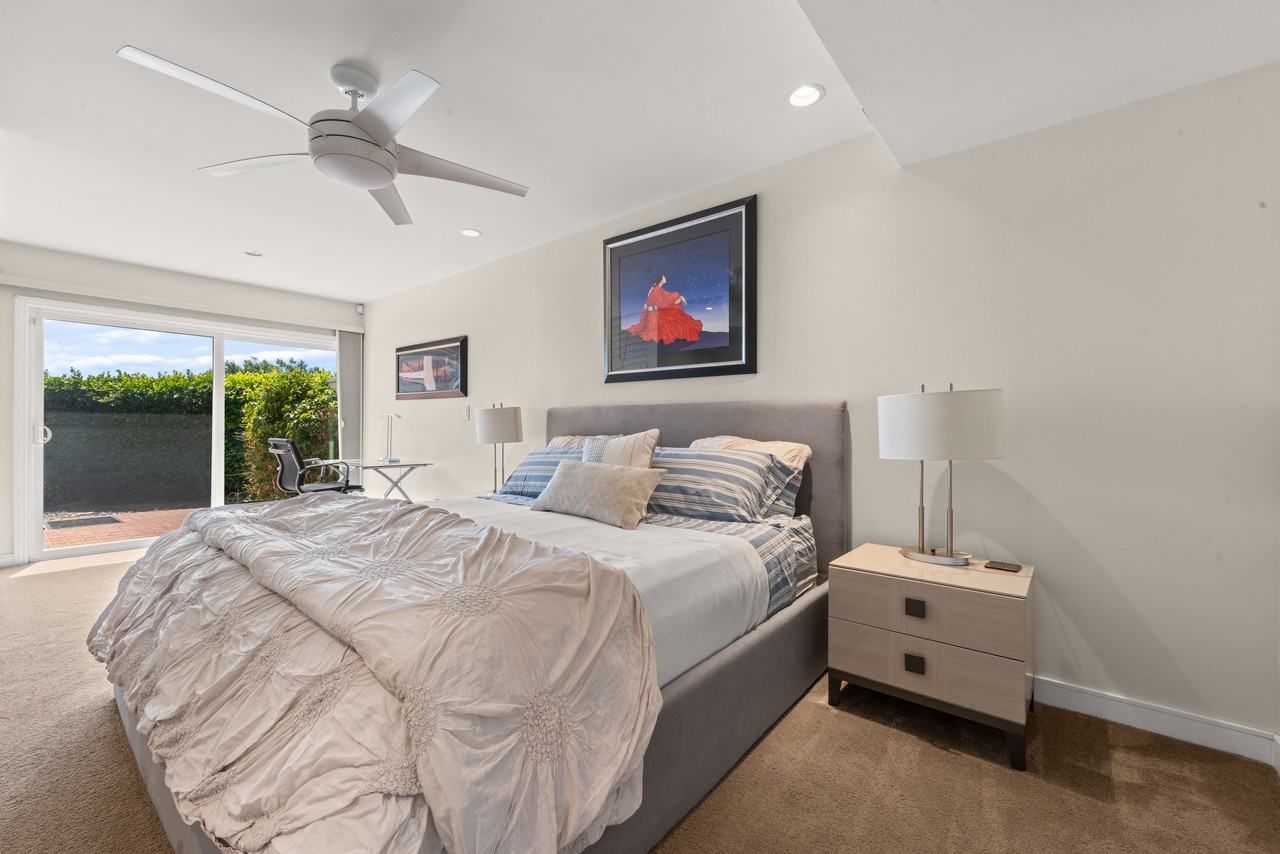 7025 Estrella De Mar Rd - Photo 3 of 14