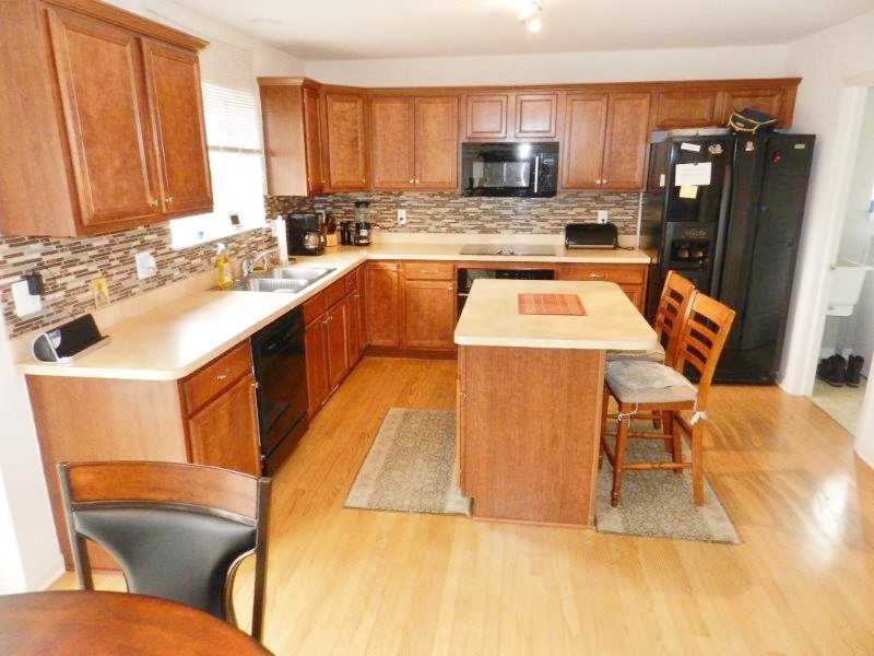 30091 Bradford Dr - Photo 2 of 25