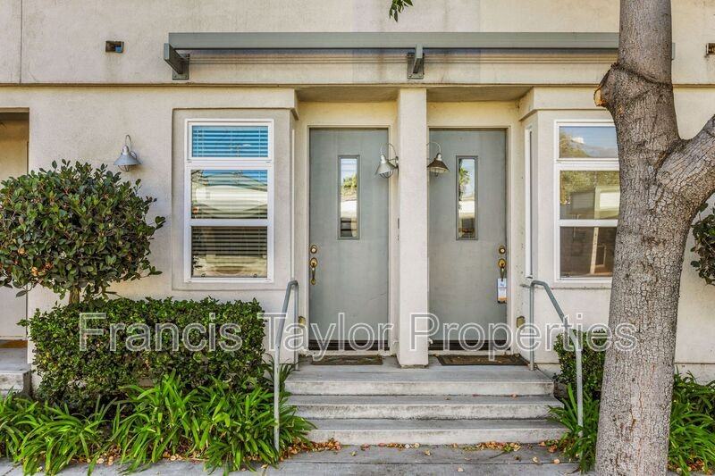 405 W 2nd Ave #1102 - Photo 3 of 20