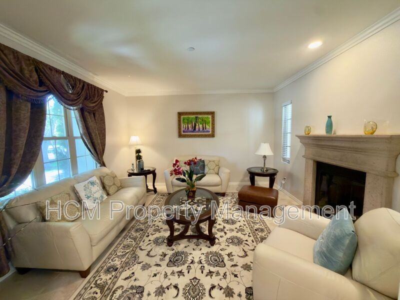 48 Townsend - Photo 4 of 20