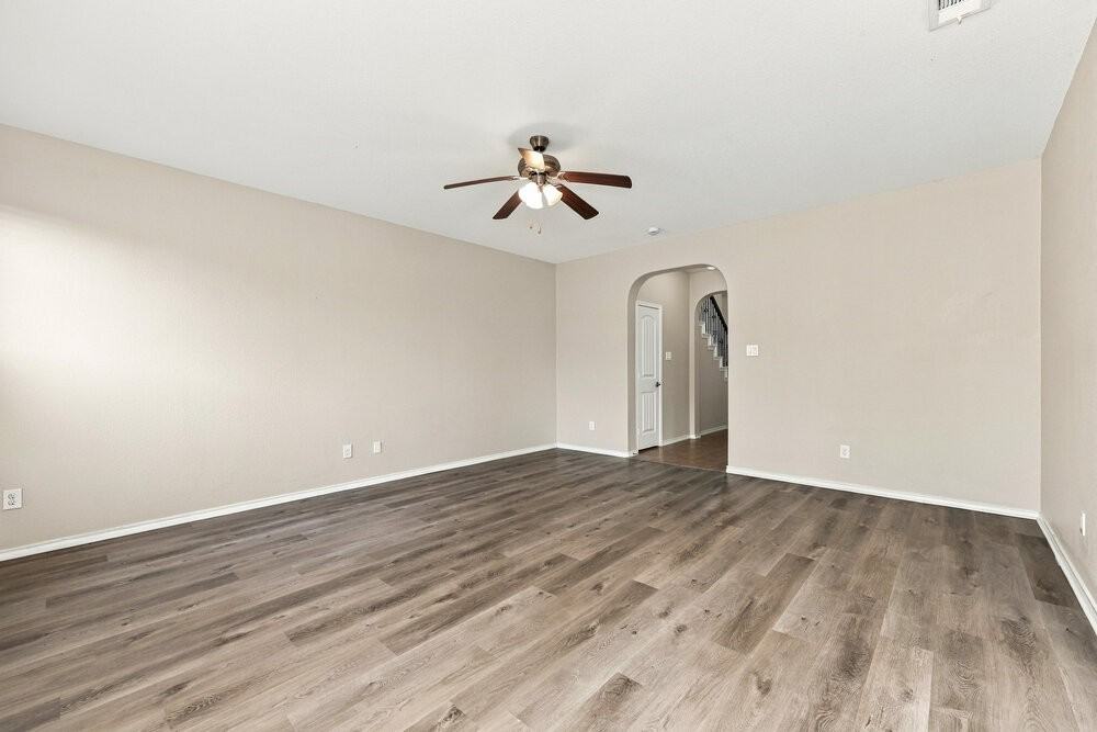 5021 Britton Ridge Ln - Photo 4 of 17