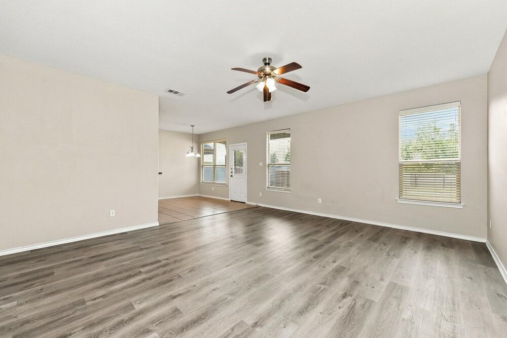 5021 Britton Ridge Ln - Photo 5 of 17