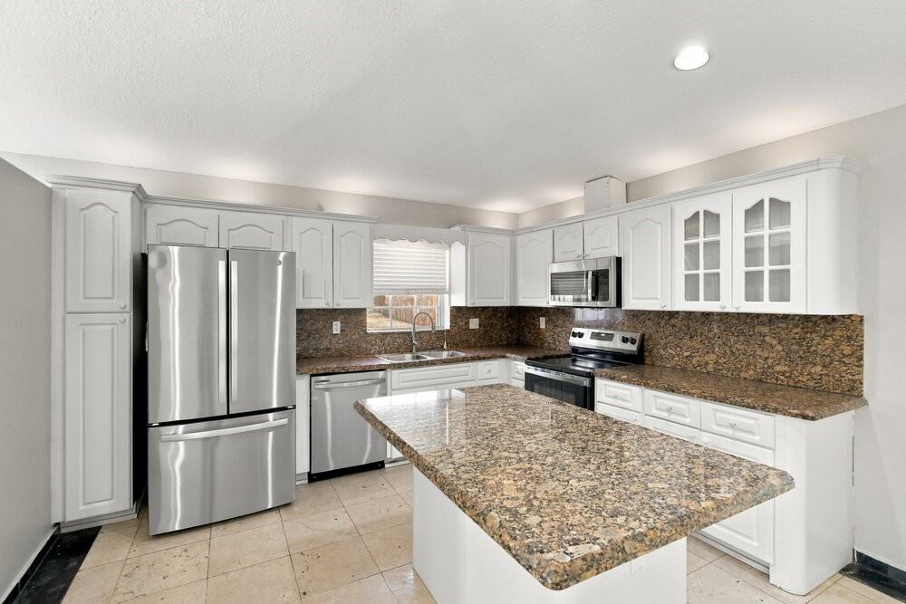16361 Sw 78th Ter - Photo 6 of 16