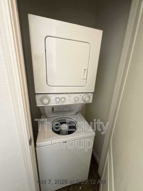 2913 S Sallee Ct - Photo 6 of 15