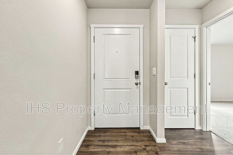 11329 Dunsmuir Dr - Photo 7 of 26
