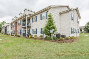 featured image of 1450 N Market St