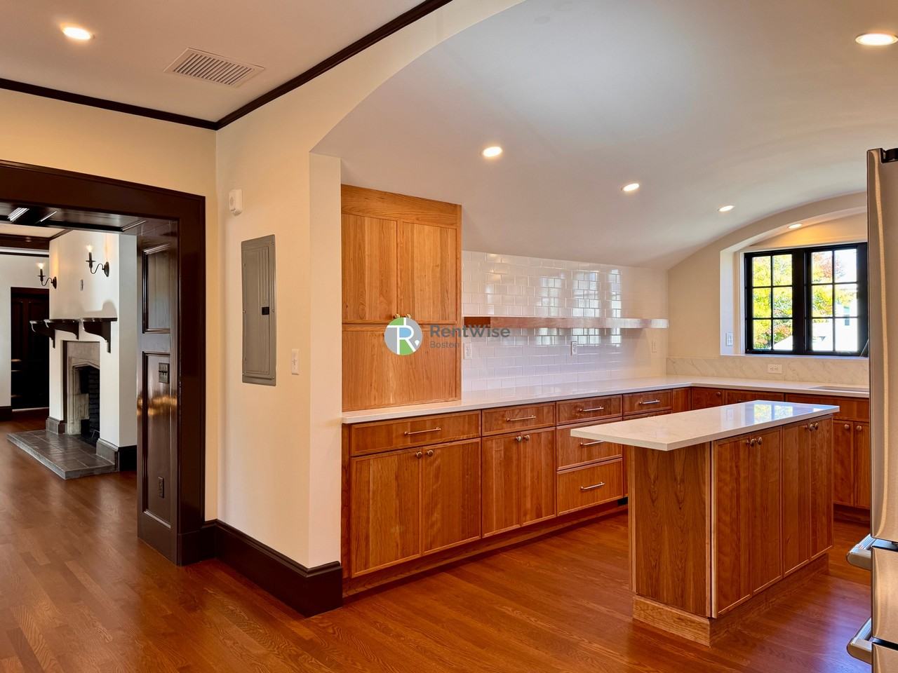 58 Benton Rd - Photo 6 of 43