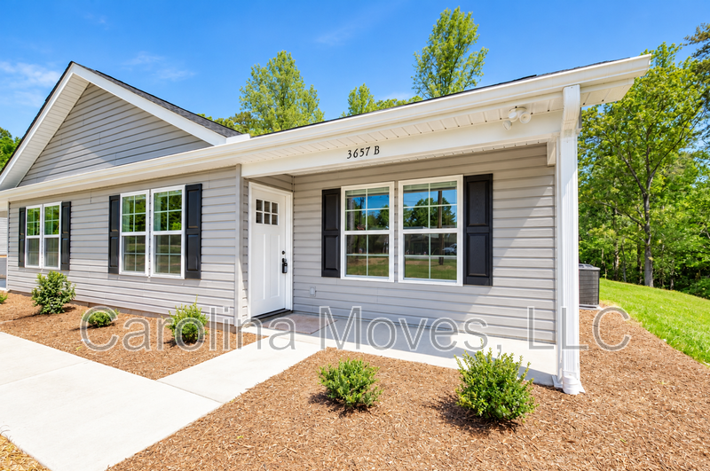 3657 Farrs Bridge Rd #B - Photo 2 of 12