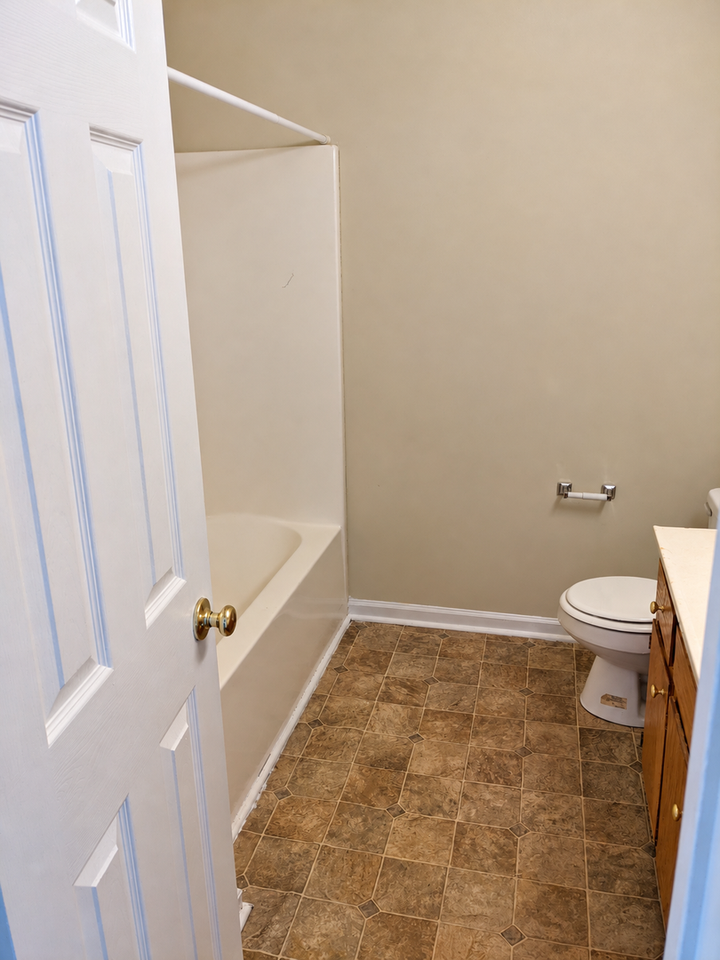 614 E Parker St #D - Photo 7 of 10