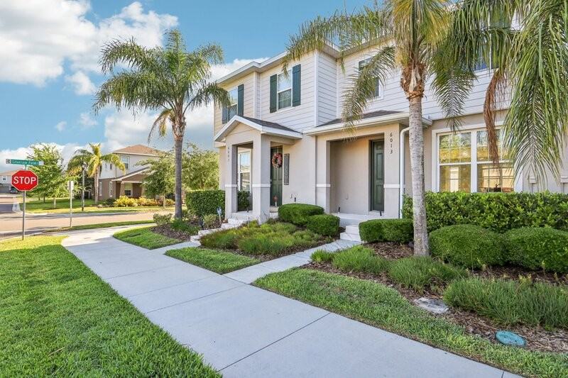 6013 Blue Lily Way - Photo 2 of 26