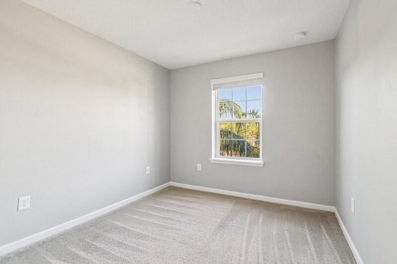 6013 Blue Lily Way - Photo 7 of 26