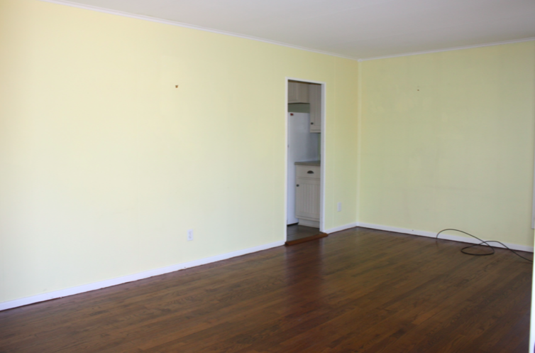1806 S Milledge Ave - Photo 4 of 8
