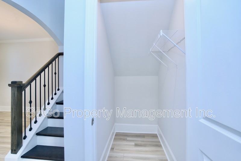 114 Horace Court Drive - Photo 7 of 24