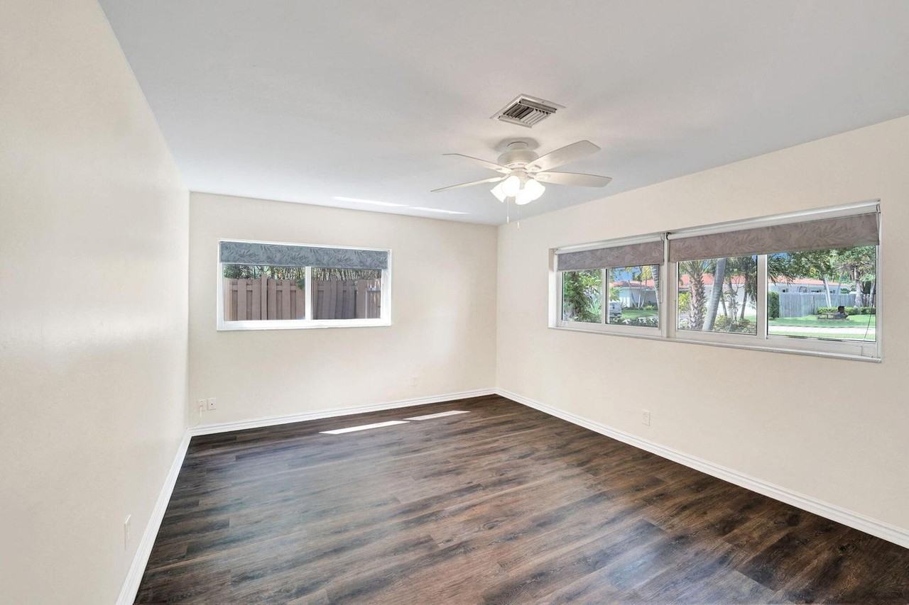 5404 Ne 22nd Ave - Photo 4 of 33
