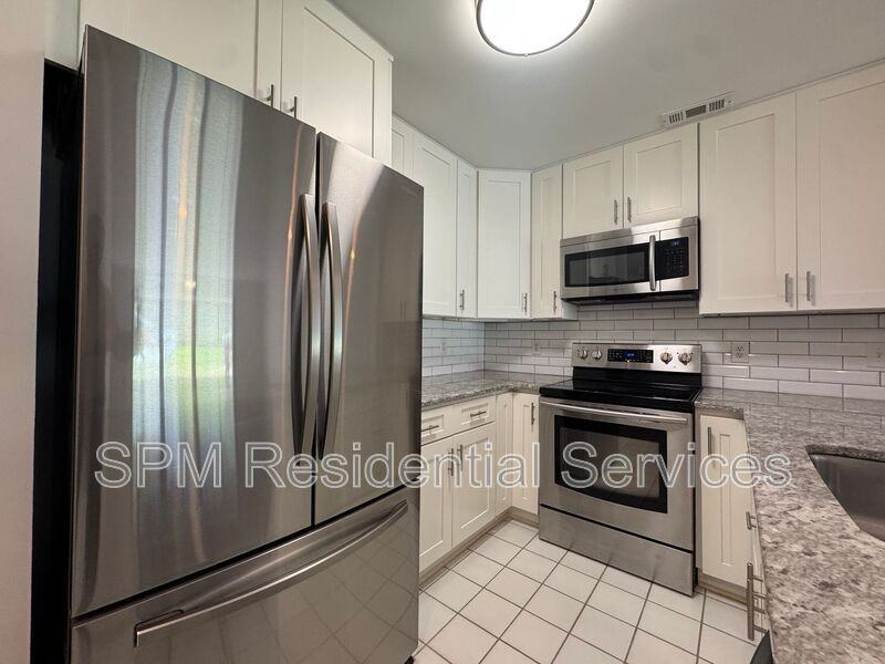 1507 Military Cutoff Rd #111 - Photo 6 of 21