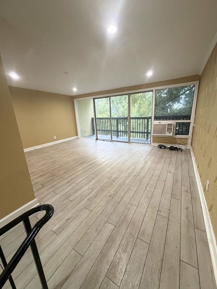 39 Ticknor Drive - Photo 4 of 23
