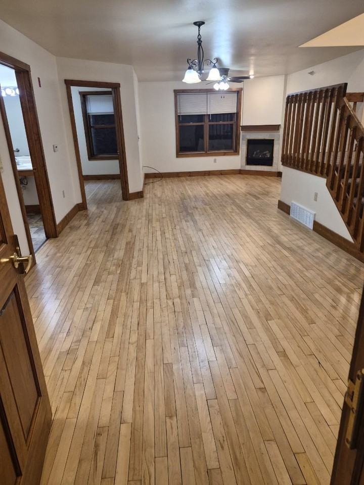 214 Wood Street - Photo 5 of 20