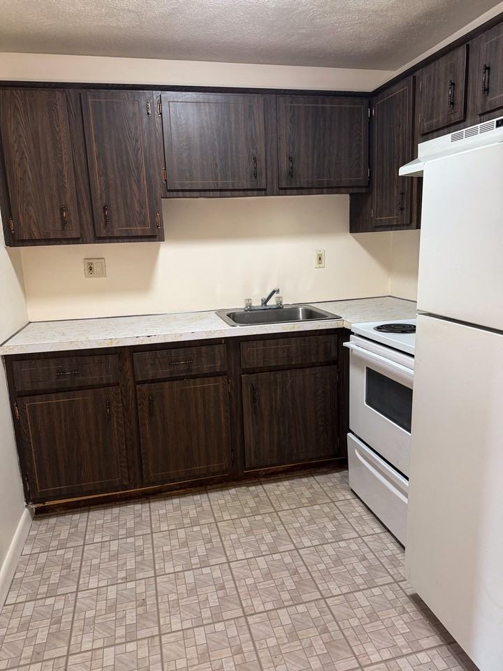 116 River Street - Photo 5 of 10