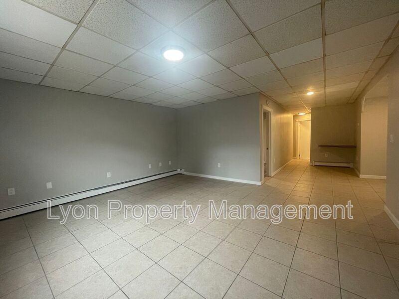 11 Prospect Hill Ave - Photo 3 of 8