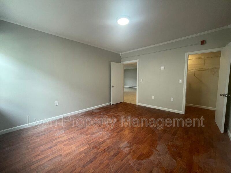 11 Prospect Hill Ave - Photo 7 of 8