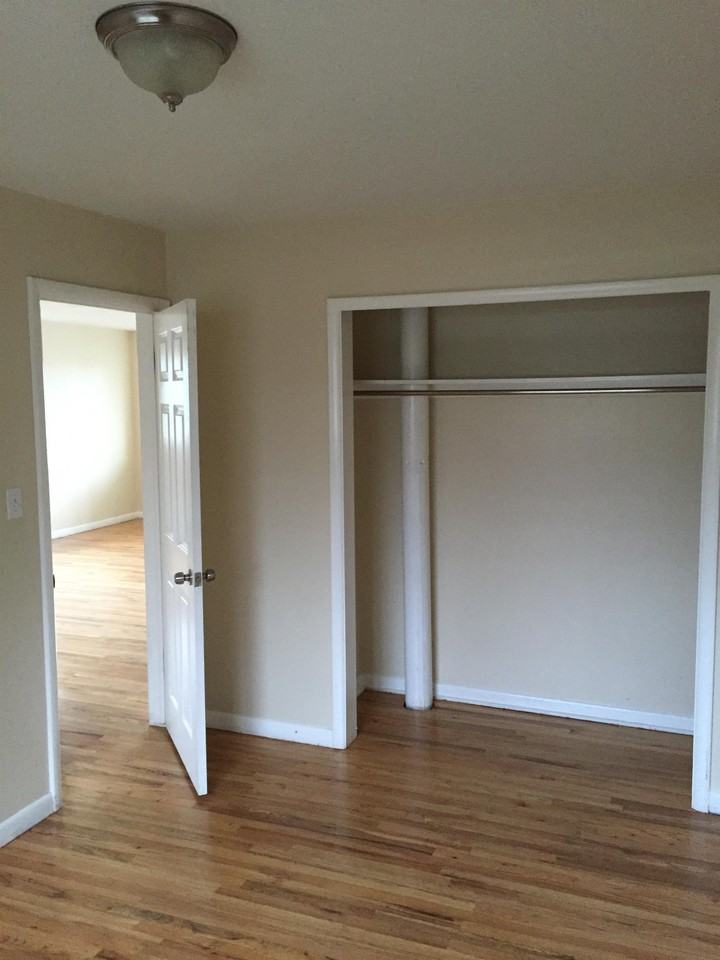 465 East 1700 South - Photo 5 of 19