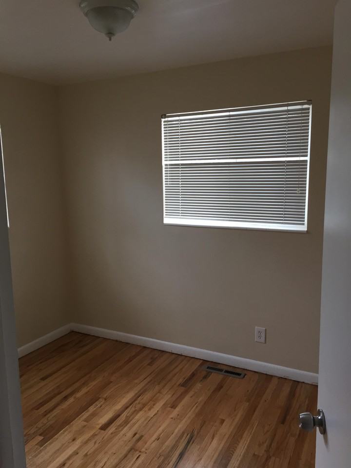465 East 1700 South - Photo 6 of 19