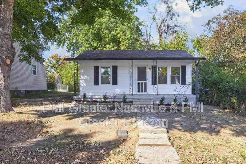 808 W 2nd St - Photo 3 of 44