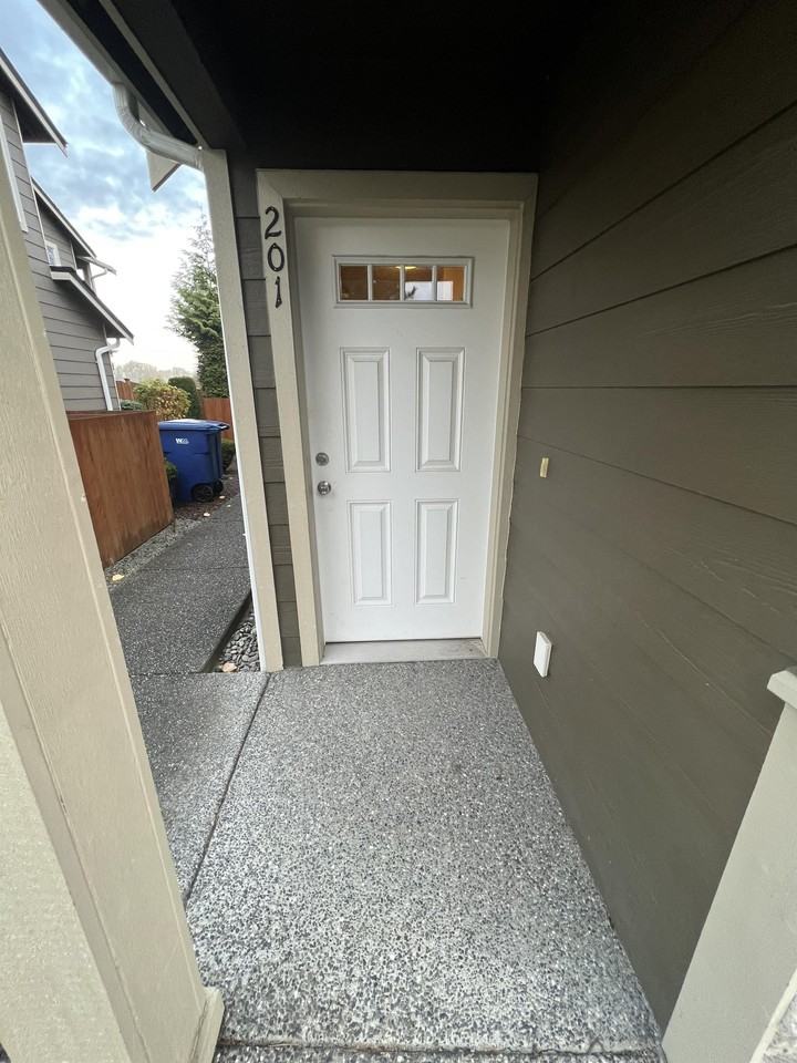 N5025-201 - Photo 2 of 31