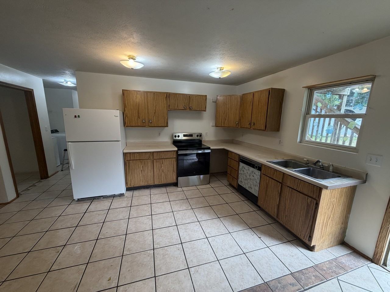 4479 East Shore Drive - Photo 2 of 9