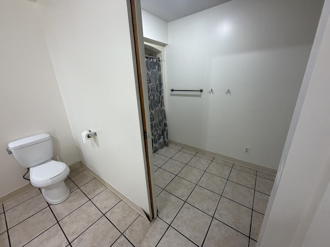 4479 East Shore Drive - Photo 4 of 9