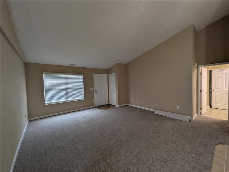 3417 Quinlan Blvd - Photo 3 of 10