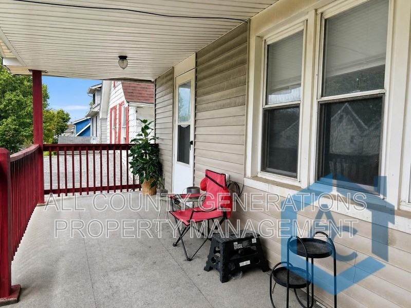3571 E 108th St #2 - Photo 2 of 13
