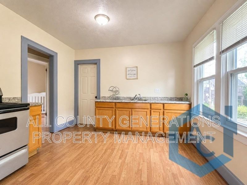 3571 E 108th St #2 - Photo 3 of 13