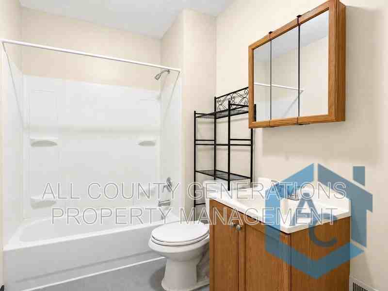 3571 E 108th St #2 - Photo 6 of 13
