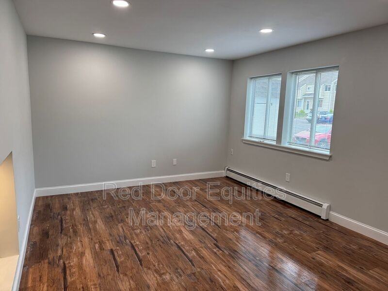 60 Old Town Rd #108 - Photo 5 of 24