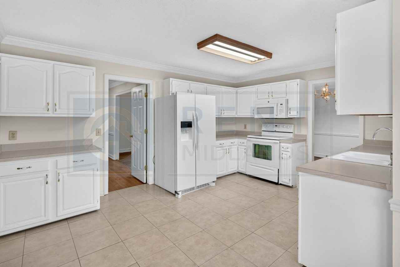 120 Greenglen Dr - Photo 7 of 38