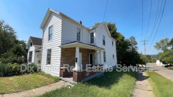 featured image of 1705 Parrish Ave