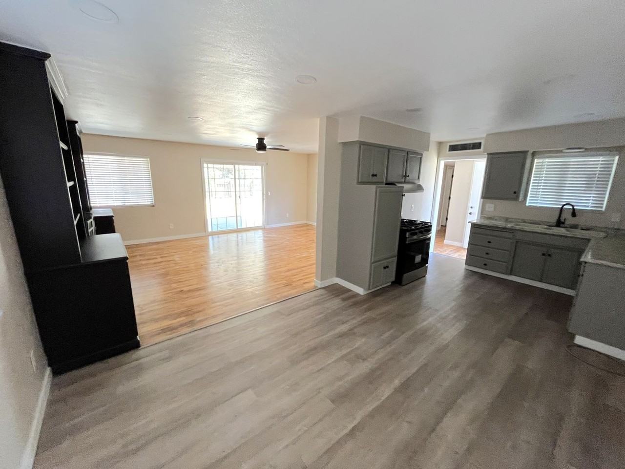 1930 N Maston St - Photo 4 of 9