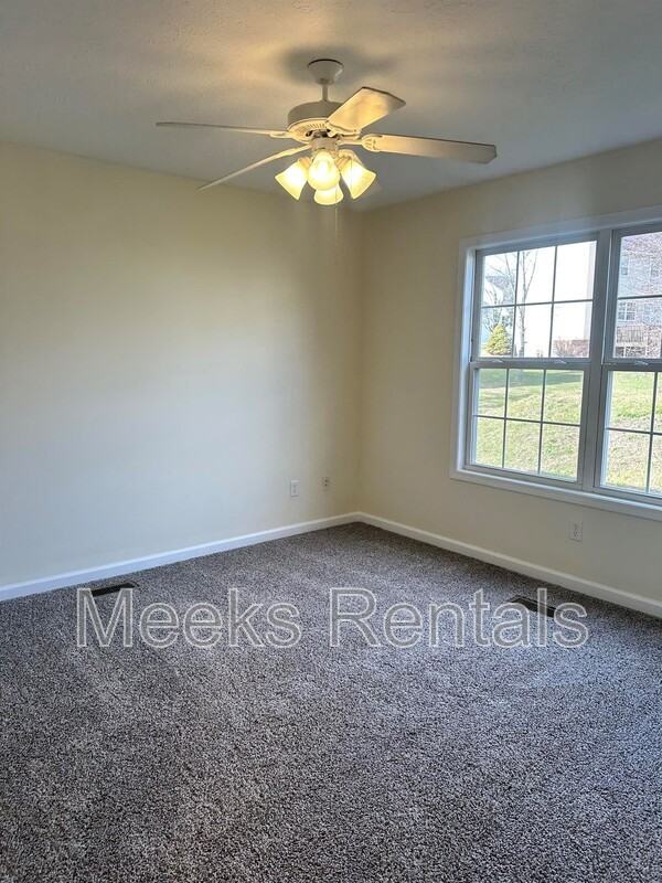 12 Thor Way - Photo 5 of 8
