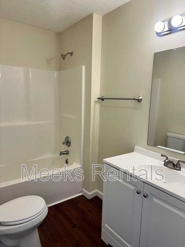 12 Thor Way - Photo 6 of 8