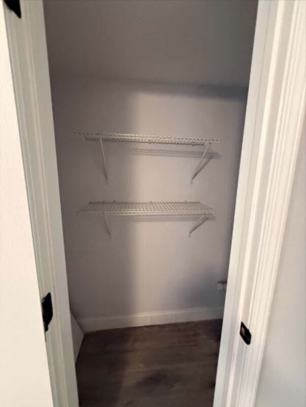 933 W Woodland Ave - Photo 6 of 16