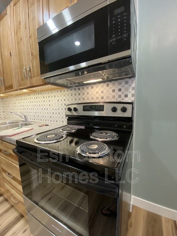 508 S Prince St - Photo 7 of 16