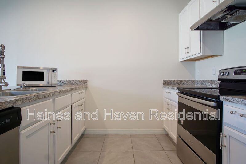409 Corso Loop - Photo 7 of 31
