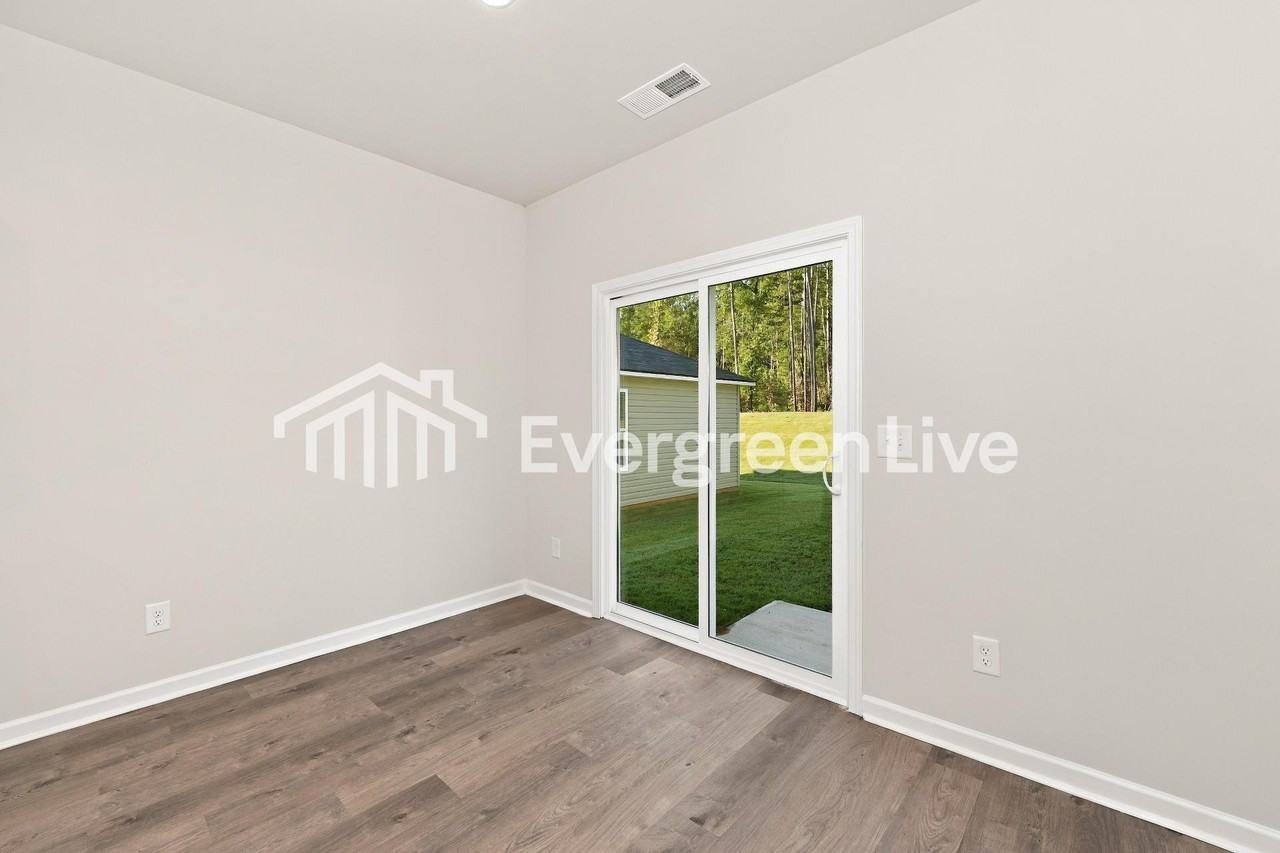 126 College Park Dr - Photo 5 of 15