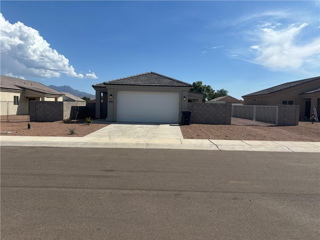 3306 E Farm Crest Ave - Photo 3 of 22