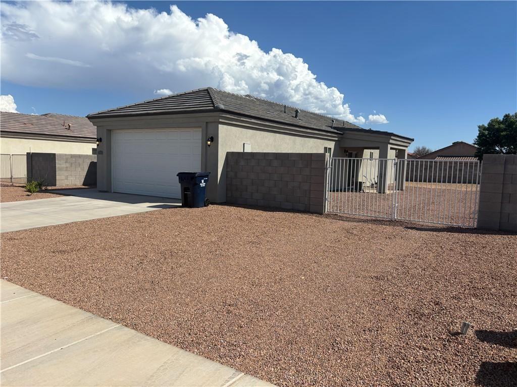 3306 E Farm Crest Ave - Photo 5 of 22