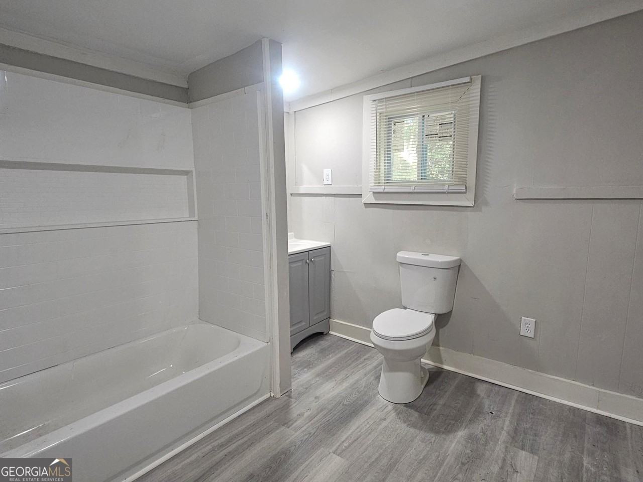 3705 Log Cabin Dr - Photo 6 of 19