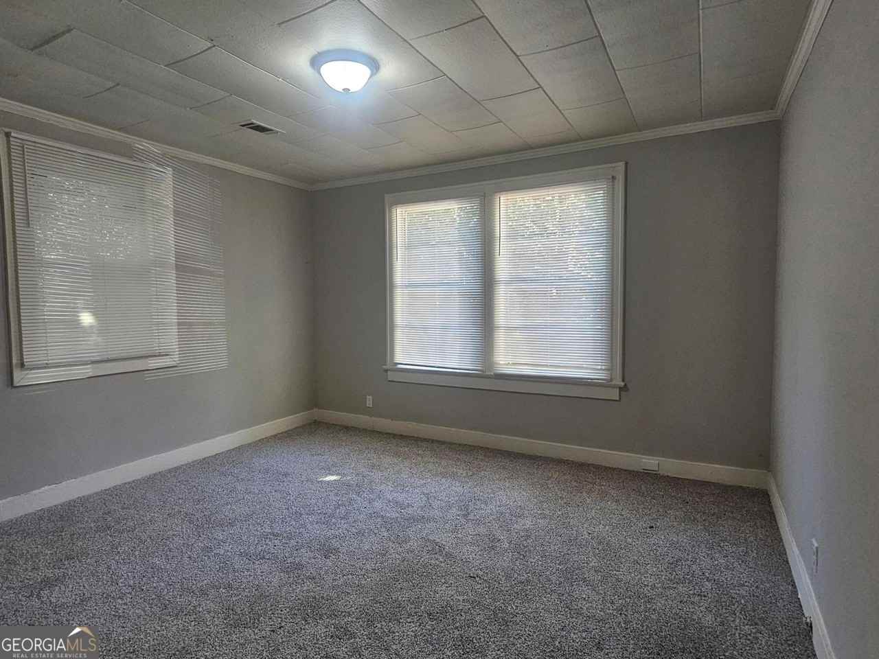 3705 Log Cabin Dr - Photo 7 of 19
