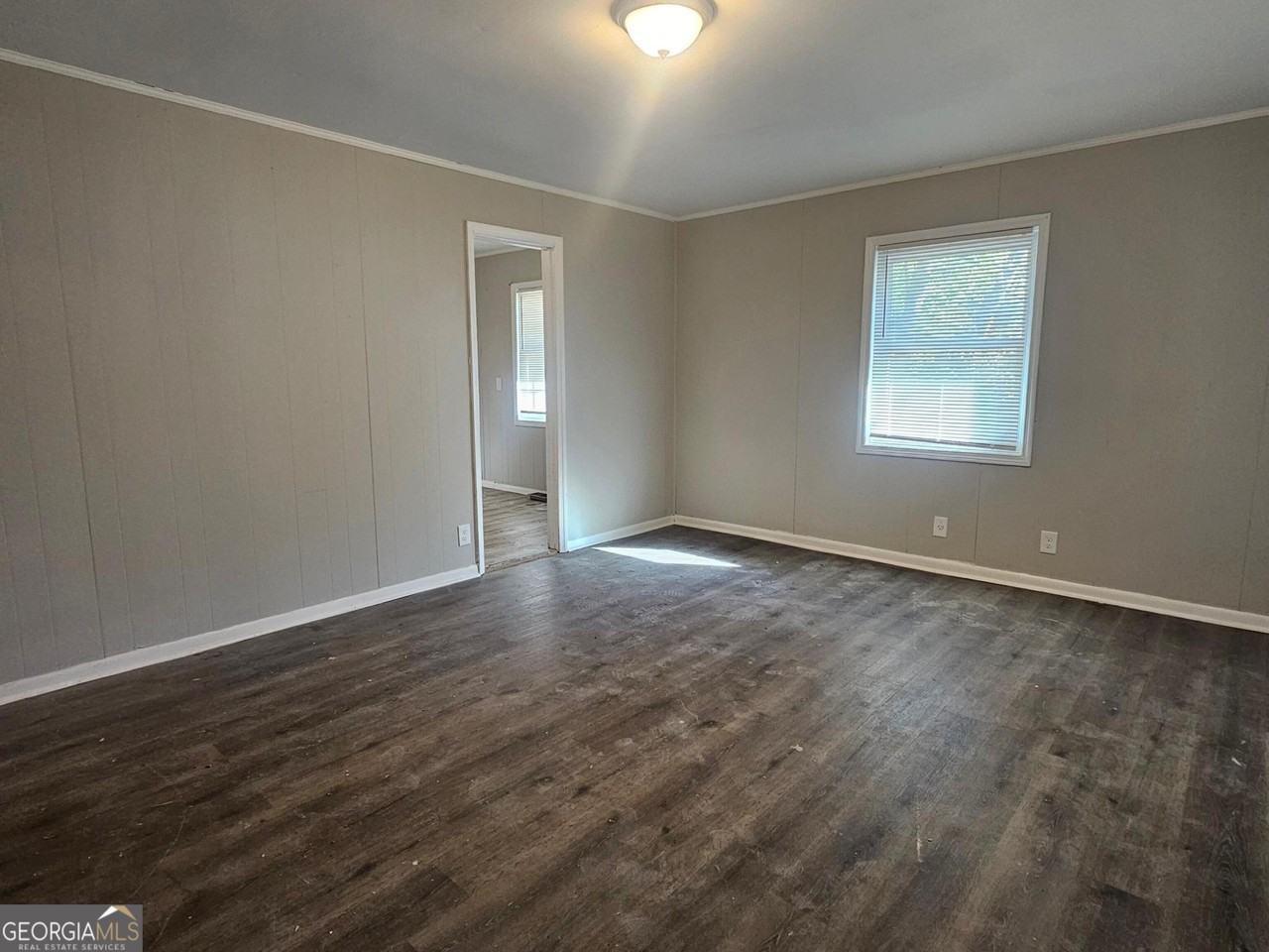 4346 Elkan Ave - Photo 4 of 13