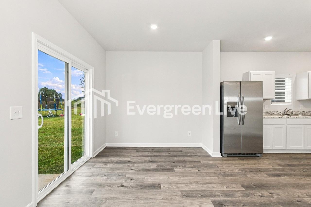 117 Dogwood Dr - Photo 4 of 15